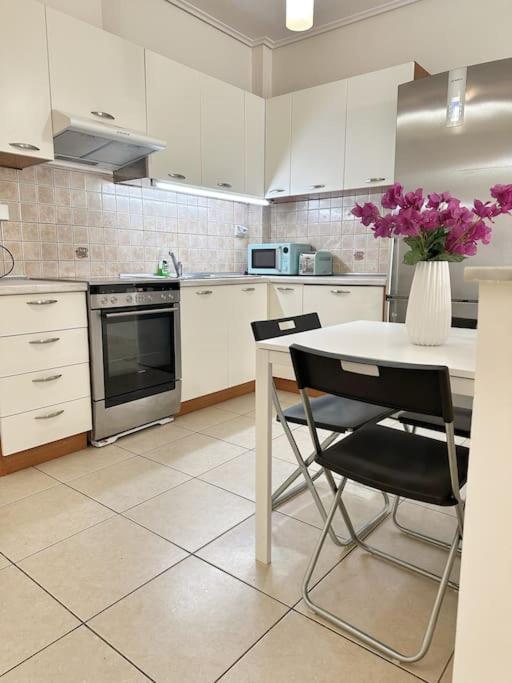 Riviera Beach, Seaside Spacious Apt. Anavyssos Exteriér fotografie